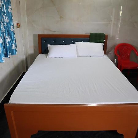 Jagannatha Guest House Purí Exteriér fotografie